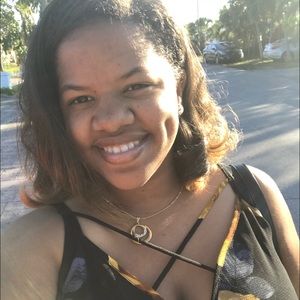 Meet your Posher, Trysha